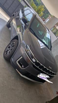 JEEP COMMANDER 1.3 T270 TURBO FLEX LONGITUDE AT6 JEEP COMMANDER 1.3 T270 TURBO FLEX LONGITUDE AT6